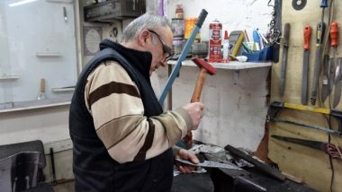 Թուրքիայում դանակագործների ընտանիքը հայ վարպետից սովորած գործը փոխանցում է սերնդեսերունդ