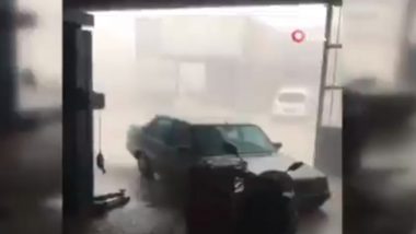 Հուժկու փոթորիկը հարվածել է Թուրքիայի Անթալիա քաղաքին։ Կան մեծ ավերածություններ